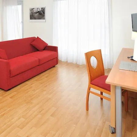 Sejours & Affaires Rennes Villa Camilla-2