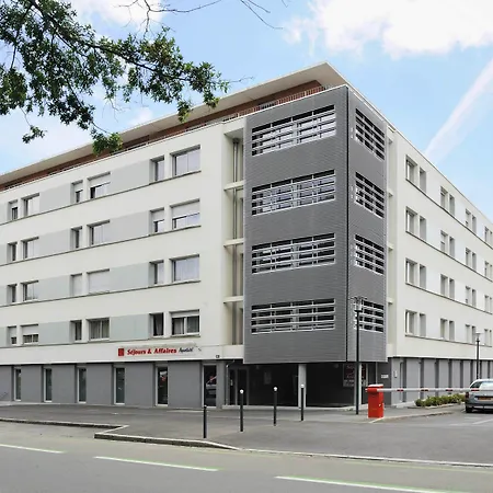 Sejours & Affaires Rennes Villa Camilla-3
